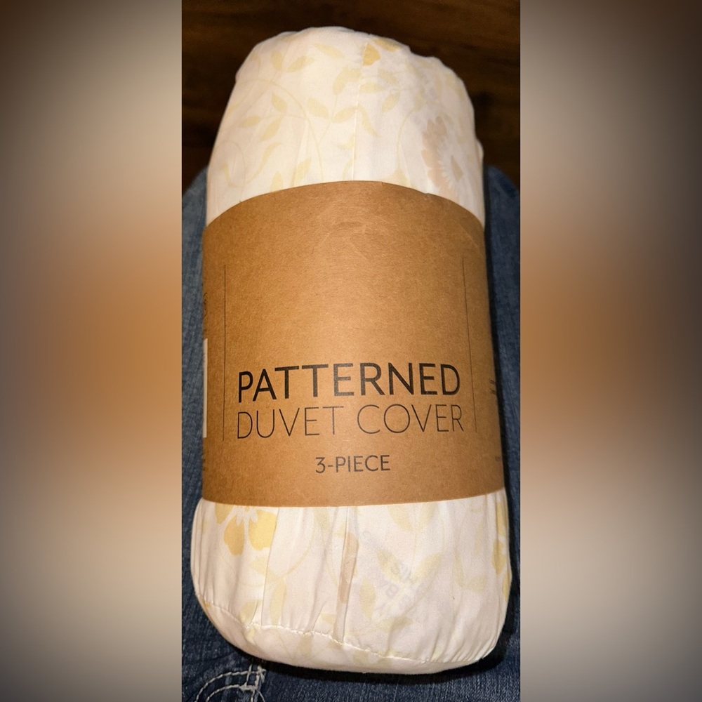 Premium Duvet Cover 3-Piece Floral Queen Sz. By Jenjoy 2‎ Standard Pillow Shams